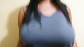 Amateur Latina Teen With Big Natural Tits Bounces And Twerks