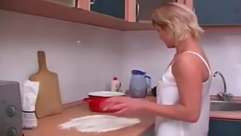 Old Russian Mom And Young Man Give Each Other A Blowjob