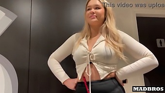 A British Manager Has Sex In A Toilet And Elevator At Work
