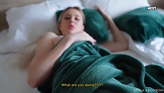 Homemade Video Of A Deep And Amazing Orgasm With A Beautiful Stepmother